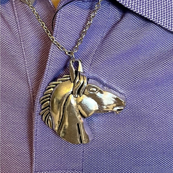 692-MTT Big Horse Silver Metal Color Head Pendant Necklace - Picture 1 of 9